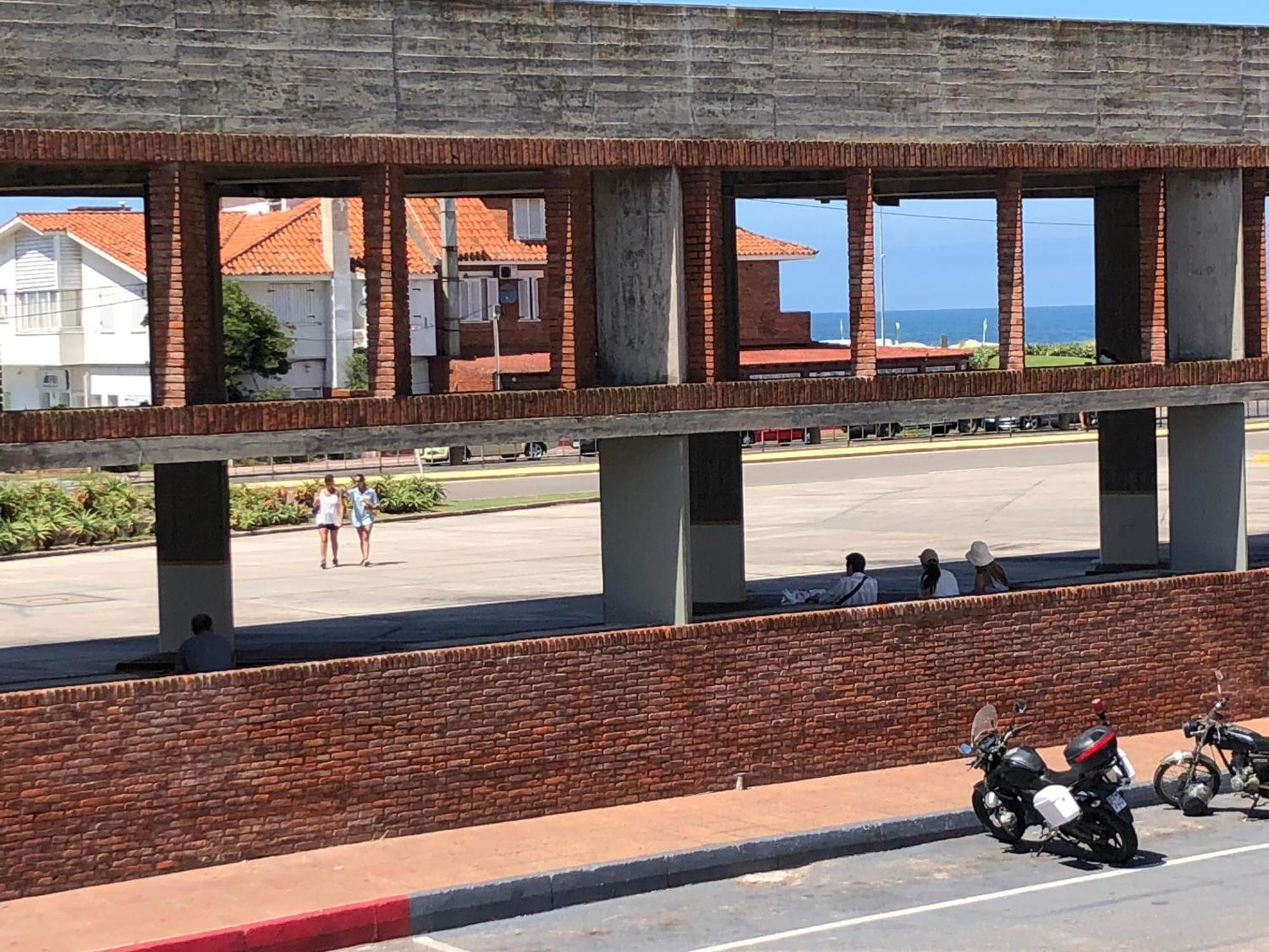 Hotel Gaudi Punta del Este Exterior foto